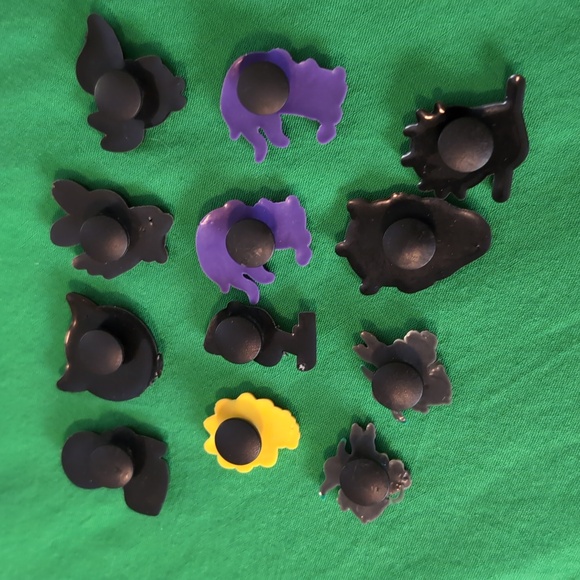 Crocs Jibbitz Bundle of 12 Star Wars Alien Simpsons Scooby Doo Pokemon New - Picture 6 of 6